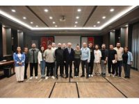 Kepez Kent Tiyatrosu ekibinden 19 Mayıs’a özel gösterim