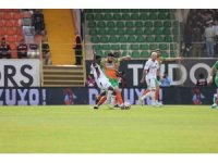Trendyol Süper Lig: Corendon Alanyaspor: 0 Trabzonspor: 0  (İlk yarı)