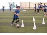 Bayram’ın en büyük hayali Fenerbahçe’nin şampiyonluğu ve futbolcu olmaktı