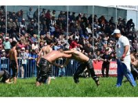 Kepez’in er meydanında deste boylarında büyük mücadele yaşandı