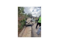 Belen’de otomobil takla attı: 2 yaralı