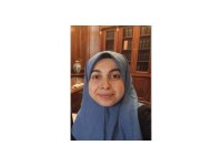 Genç kıza çarpıp kaçtı, aracı bahçede terk edilmiş bulundu