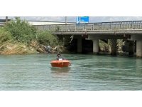 Suya atlayıp kayıp olan genci arama çalışmaları sürüyor