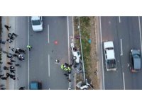 Mersin’de feci kaza: Otomobil ikiye bölündü, 4 kişi yaralandı