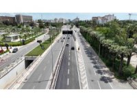 Yüzüncü Yıl Bulvarı’nda asfaltlama çalışması tamamlandı