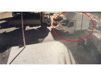 Biber yüklü kamyoneti çaldılar, biberleri satıp parasını harcayamadan yakalandılar