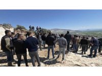 Karamanlı’da vatandaşlar mermer ocağına karşı ayaklandı