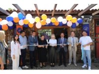 Akdeniz Üniversitesi logolu ürünler mağazası açıldı