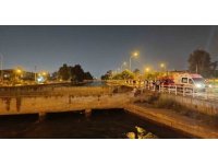 Arkadaşıyla otururken kanala düştü, akıntıya kapılıp kayboldu