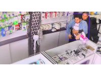 İnternetten öğrendiği Heimlich manevrasıyla arkadaşını hayata tutundurdu