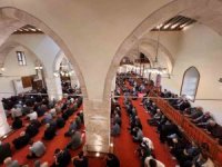 583 yıllık Ulu Cami’de cuma namazı