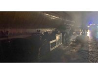 Osmaniye’de seyir halindeki tanker alevlere teslim oldu