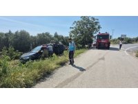 Arsuz’da şarampole devrilen otomobilin sürücüsü yaralandı