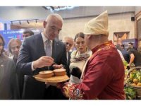 Bakan Ersoy: "Turistler artık gastronomi için rota belirliyor"