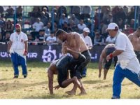 Manavgat’ta güreş şöleni devam ediyor