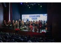 Mersin Kent Orkestrası’ndan nostalji dolu konser