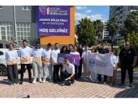 ALKÜ’lü genç tiyatrocular bölge finallerinde şampiyon olup yarı finale yükseldi