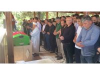 Girdiği denizde hayatını kaybeden genç hakem son yolculuğuna uğurlandı
