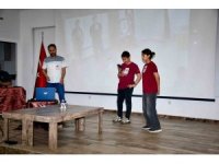 Silifke’de ’Ortaokullar Arası Otto Robot Dans Şenliği’ düzenlendi