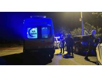 Tartıştığı babasını bıçakladı, ekipler tarafından gözaltına alındı