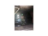 Samandağ’da iş yeri alevlere teslim oldu