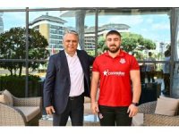 Başkan Uysal’dan güreş takımına moral ziyareti