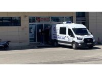 Tırın altında kalarak hayatını kaybeden genç motosikletlinin cenazesi yakınları tarafından teslim alındı