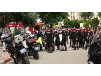 Antalya’da yunus timleri kaza yaptı: 2 polis yaralı