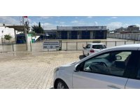 Araç muayenesine giden vatandaşlar sular altında kalan TÜVTÜRK ile karşılaştı