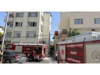 Tarsus’ta apartman dairesinde yangın paniği