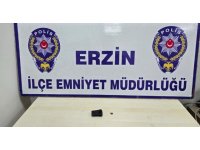 Erzin’de ehliyet sınavına kopya düzeneğiyle giren şahıs yakayı ele verdi
