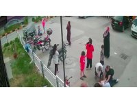 Adana’da 12. kattan düşen kız çocuğu hayata tutundu: Düşme anı kamerada