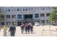 Karnından vurulmuş halde bulunan adamın cinayete kurban gittiği belirlendi