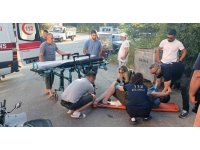 Motosikletiyle yola savrulan sürücü yaralandı