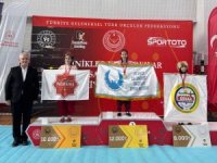 Alanyalı minik okçular Türkiye Şampiyonası’ndan madalyalarla döndü