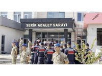 Serik’te uyuşturucu operasyonu: 9 gözaltı
