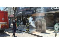 Antalya’da elektrik trafosunda çıkan yangın kokuttu