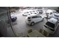 Adana’da oto galericiler sitesinde silahlı saldırı: Çok sayıda araç zarar gördü