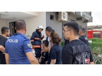 Mersin’de 10 katlı binada yangın: Sağlık ekipleri dumandan etkilenenlere müdahale etti