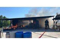 Besiciye ait konteyner, yangında kullanılamaz hale geldi