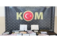 Faizle para vererek kumar bağımlılarını borç batağına düşüren tefecilere operasyon