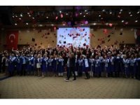 AÜ Tıp Fakültesi’nde 238 genç hekim yemin ederek mezun oldu