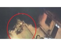 Motosikleti rahat tavırlarla çalan hırsızın o anları kamerada