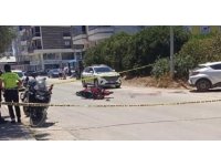 Otomobil ile çarpışan motosikletin genç sürücüsü hayatını kaybetti