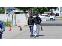 Emekli öğretmeni 2 milyon lira dolandırdı, 2 bin dakikalık görüntü incelenerek yakalandı