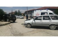 Yalvaç’ta iki otomobil çarpıştı: 2 yaralı
