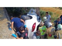 Şarampole devrilen otomobilin sürücüsü günlerdir süren hayat mücadelesini kaybetti
