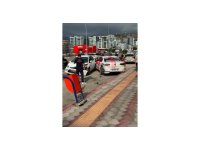 Gelin arabası otomobille çarpıştı: 1 yaralı