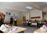 Dörtyol’da yaz kuran kurslarına çocuklardan ilgi