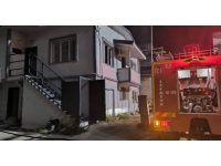 İskenderun’da iş yerinin deposunda yangın çıktı
